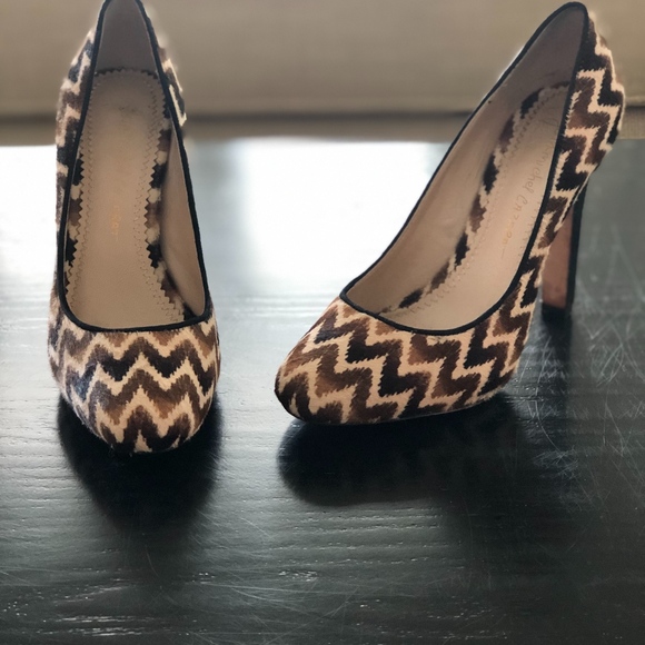 JEAN MICHEL CAZABAT HEELS - Picture 1 of 7